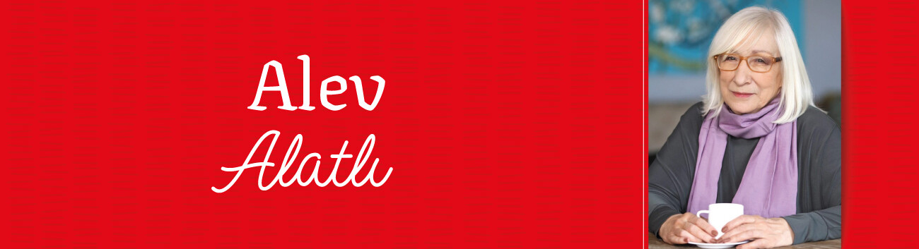 Alev Alatlı Kimdir?