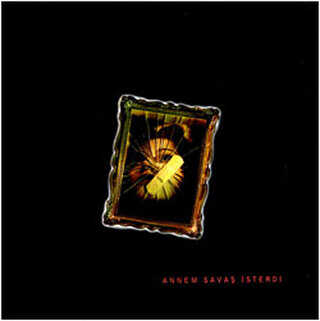 Annem Savaş İsterdi - Opus Yayınları