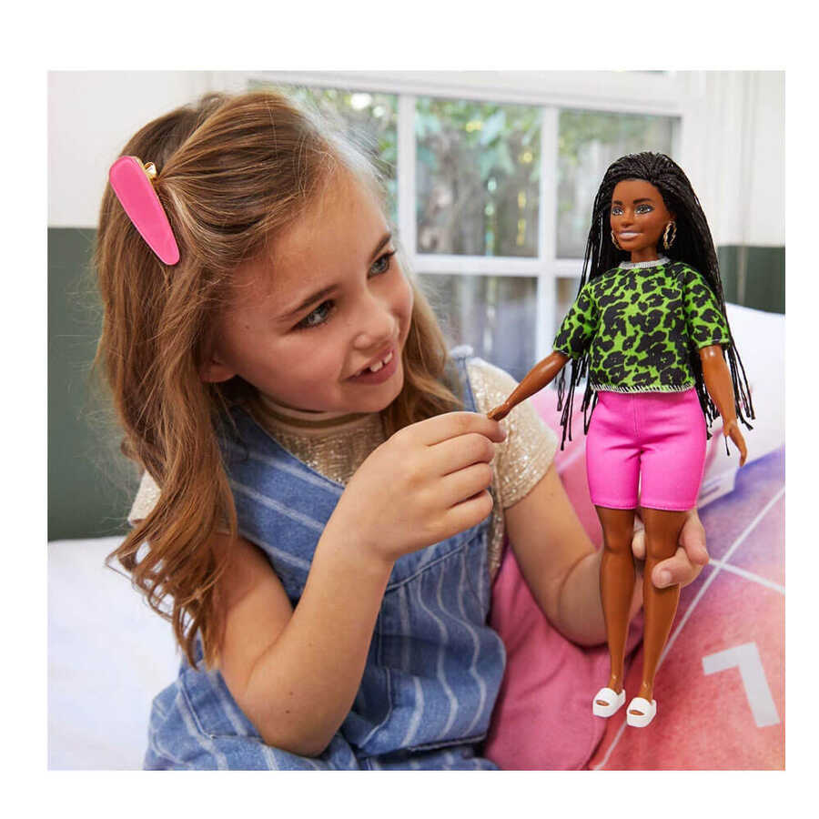 Barbie Büyüleyici Parti Bebekler Pembe Şortlu