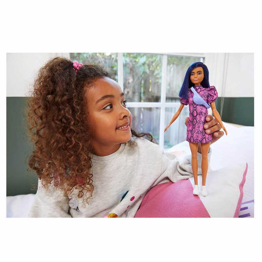 Barbie Büyüleyici Parti Bebekleri Lacivert Saçlı Pembe Elbiseli