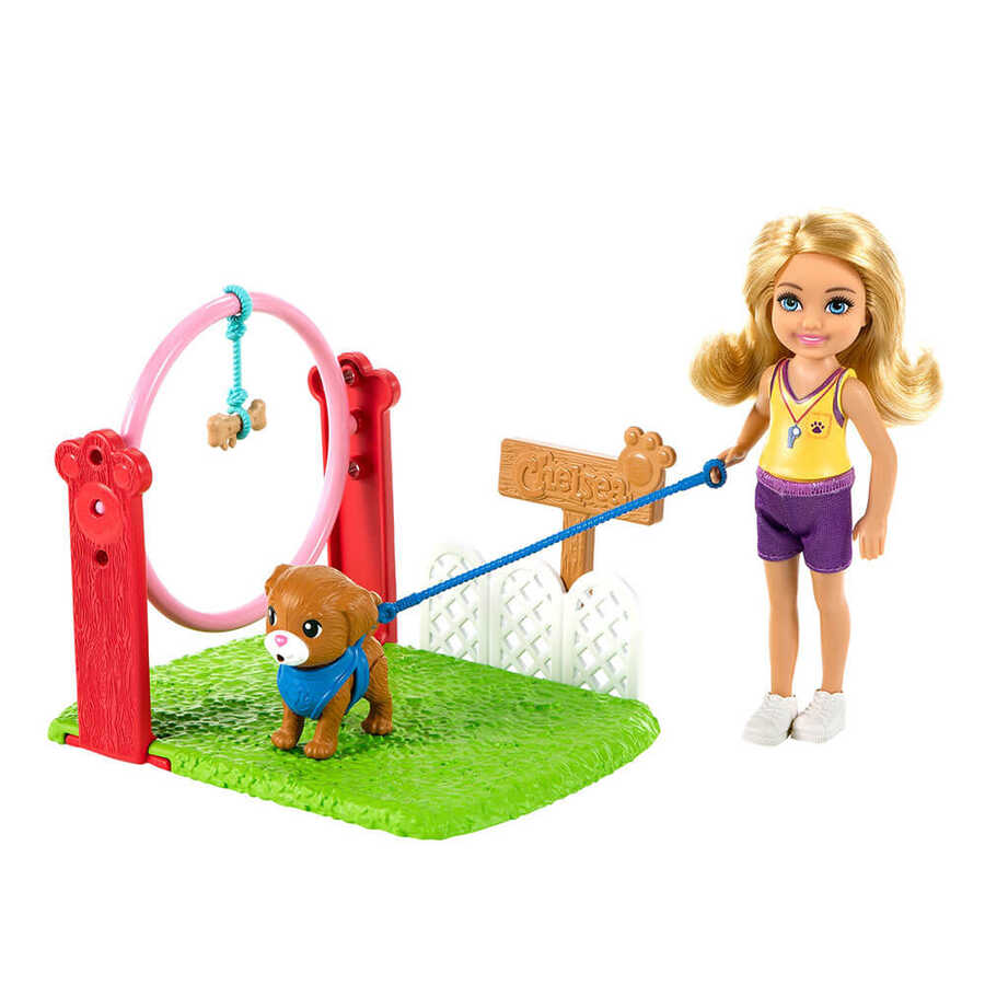 Barbie Chelsea Meslekleri Öğreniyor Bebek ve Oyun Setleri Serisi GTN62