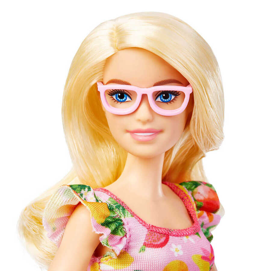 Barbie Büyüleyici Parti Bebekleri Fashionistas HBV15