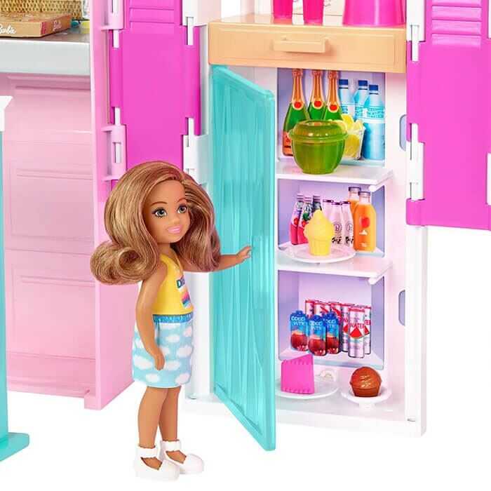 Barbie`nin Muhteşem Restoranı Oyun Seti GXY72