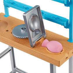 Barbie`Nin Sanat Atölyesi Oyun Seti Hcm85 - 17