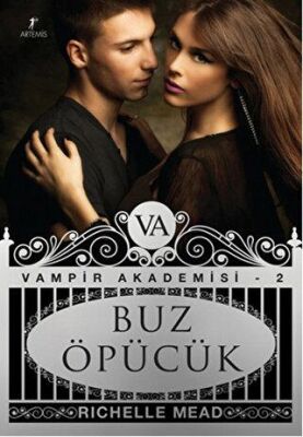 Buz Öpücük kapağı