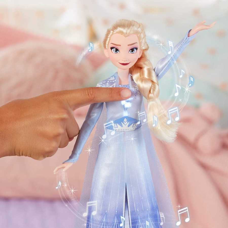 Disney Frozen 2 Şarkı Söyleyen Elsa