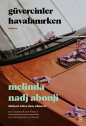 Güvercinler Havalanırken - Everest Yayınları