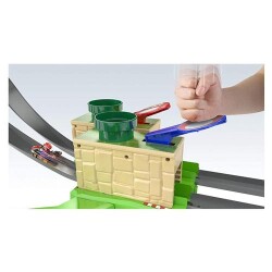 Hot Wheels Mario Kart Çılgın Dönüş Parkuru Yarış Seti GHK15 - 3