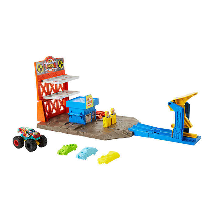 Hot Wheels Monster Trucks Patlama İstasyonu Oyun Seti HFB12 - 2