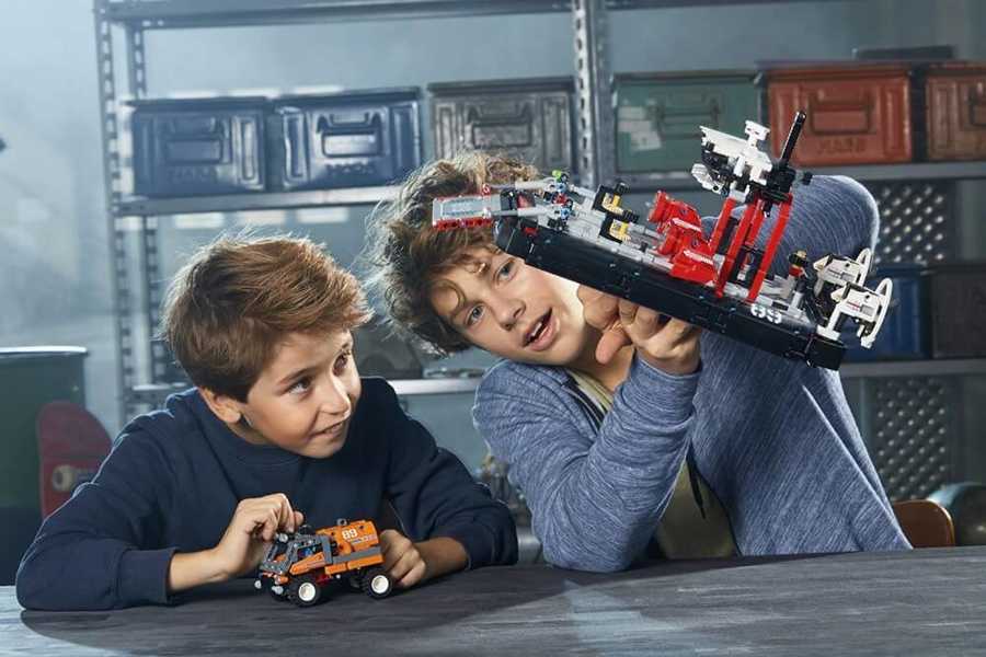 Lego Technic Hovercraft