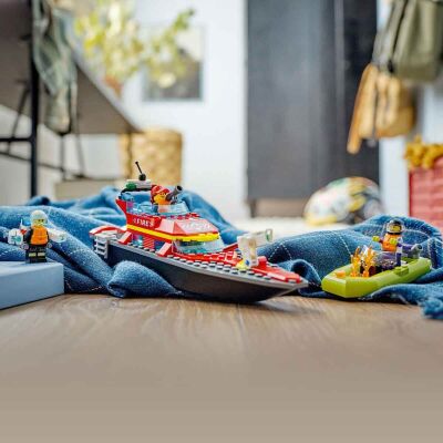 Lego City İtfaiye Kurtarma Teknesi - 3