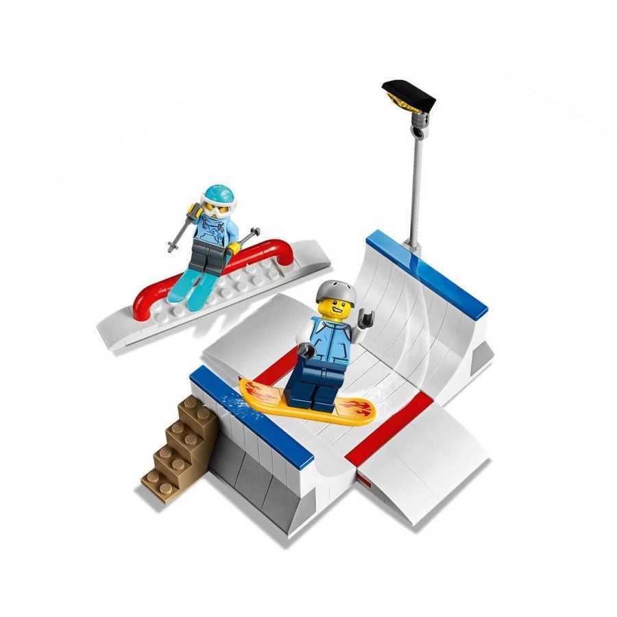 Lego City Town Kayak Merkezi