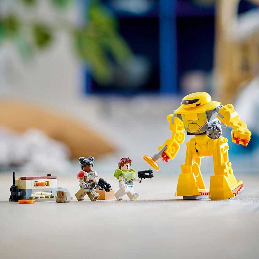 Lego Disney Ve Pixar Lightyear Zyclops Takibi 76830
