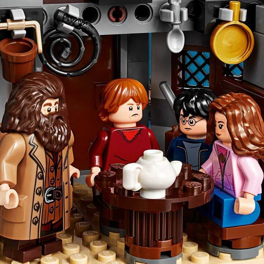 Lego Harry Potter Hagridin Kulübesi Şahgaganın Kurtuluşu