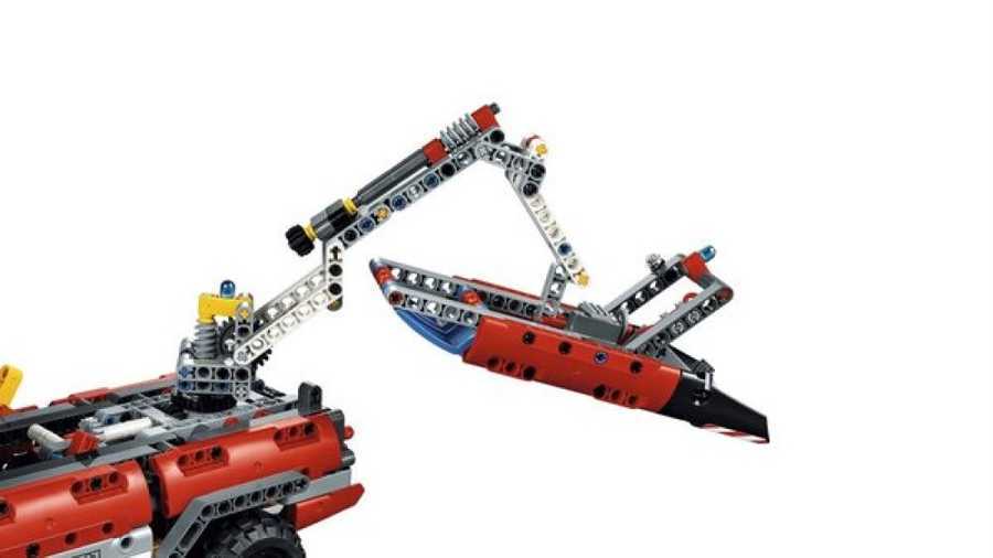 Lego Technic Airport Rescue V