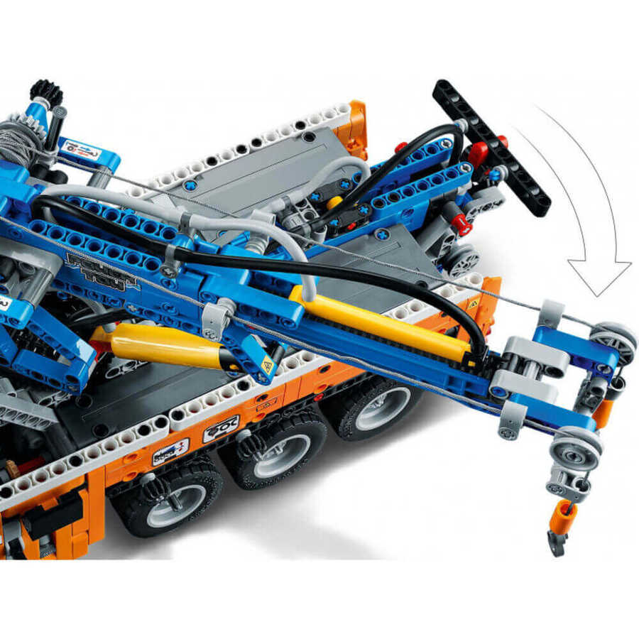 Lego Technic Ağır Yük Çekici Kamyonu 42128