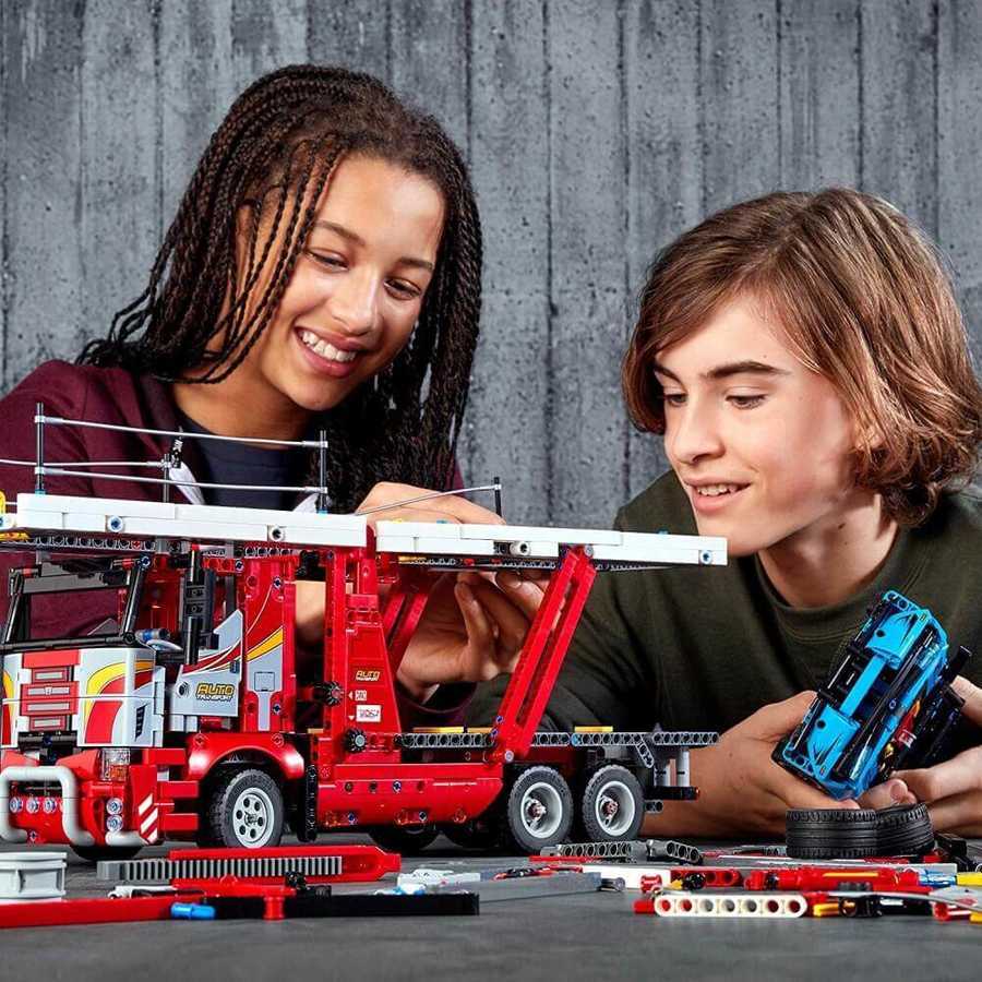 Lego Technic Araba Nakliye Aracı