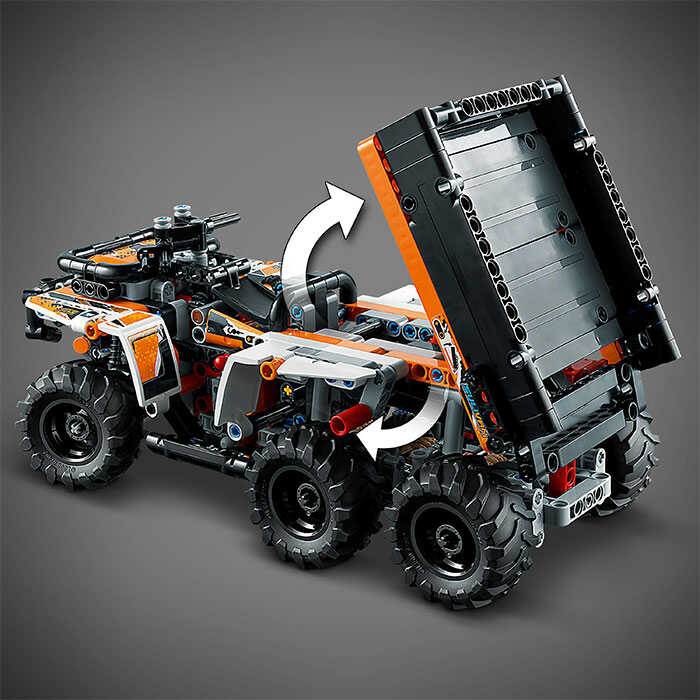 LEGO Technic Arazi Aracı 42139 - 2