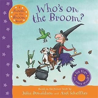 Room on the Broom Book: Who`s on the Broom? Flap Book - 1