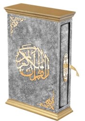 Taç Serisi Kadife Kaplamalı Ahşap Muhafazalı Kutu + Orta Boy Arapça Kadife Kuran + Taşıma Çantası He - Furkan Neşriyat