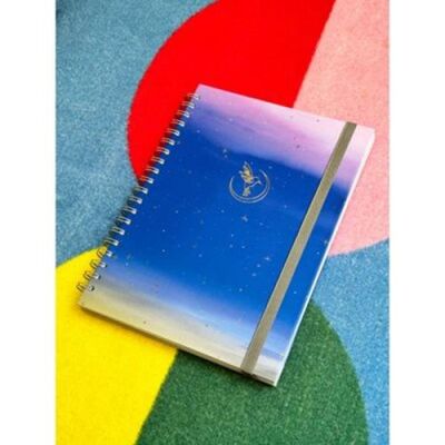 Victoria`S Journals 1230101 Sert Kapak Spiralli Defter Lastikli 20X28 Cm 90 Gr - 1