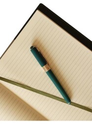 Victorias Journals 124-1065 Kutulu Yönetici Defteri 19X25 Cm 100 Gr. Ivory 96 Yp. + Monaco Kalemli - 2