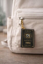 Yıldız Defter 4,5x7cm Kitap Anahtarlık - 1984 - 3