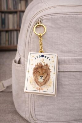 Yıldız Defter 4,5x7cm Kitap Anahtarlık - Leo Aslan Burcu - 1